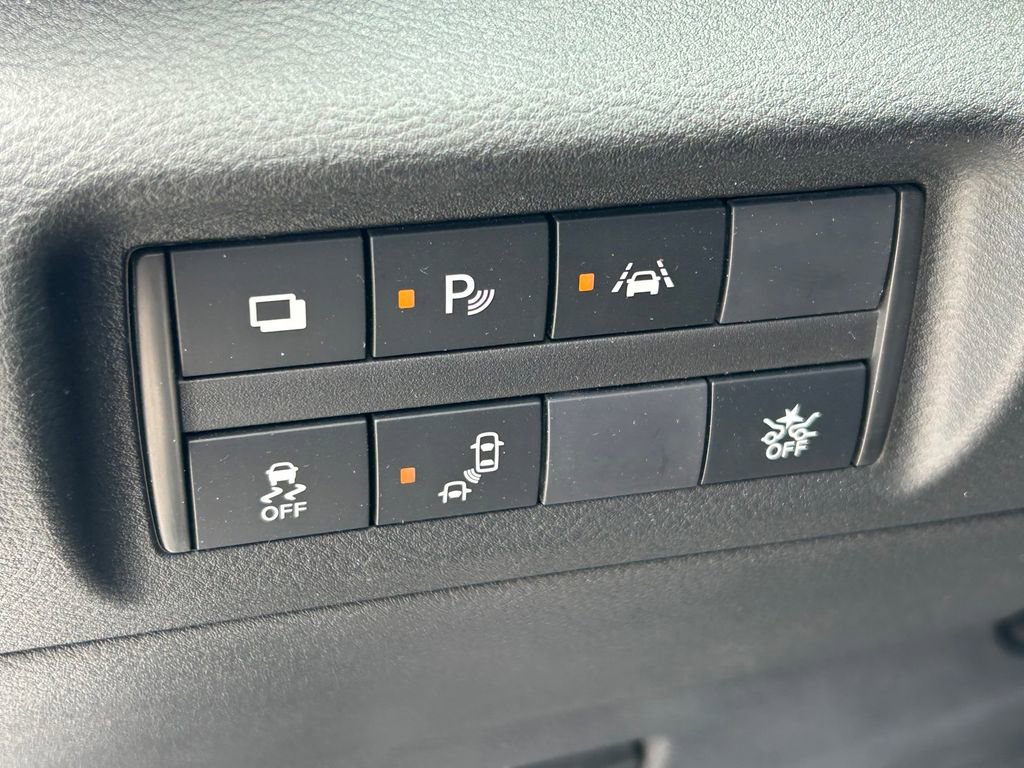 Used 2023 Nissan Kicks S FWD image 22