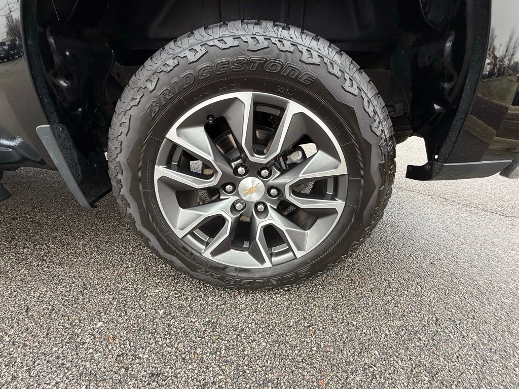 Used 2024 Chevrolet Silverado 1500 LT image 34