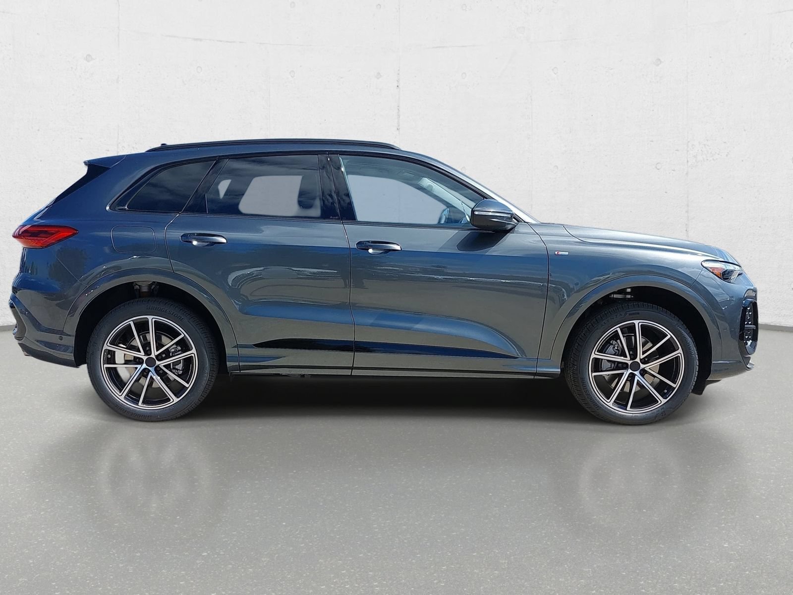 New 2026 Audi Q5 2.0T AWD/4WD image 4