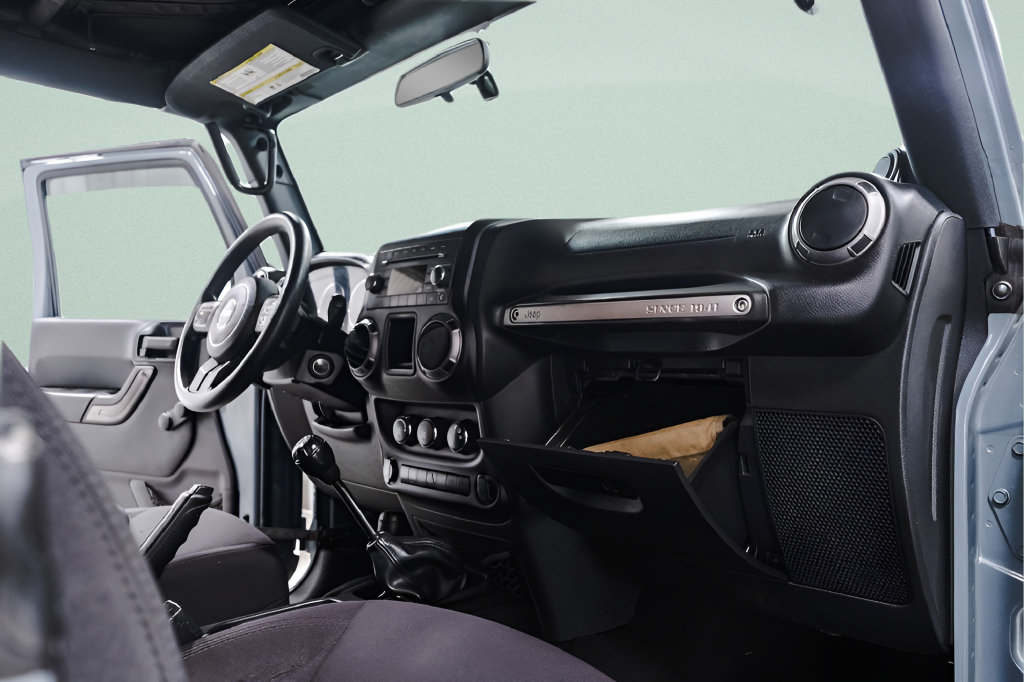 Used 2014 Jeep Wrangler Sport AWD/4WD image 28