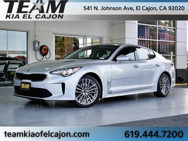 Used 2018 Kia Stinger image 2