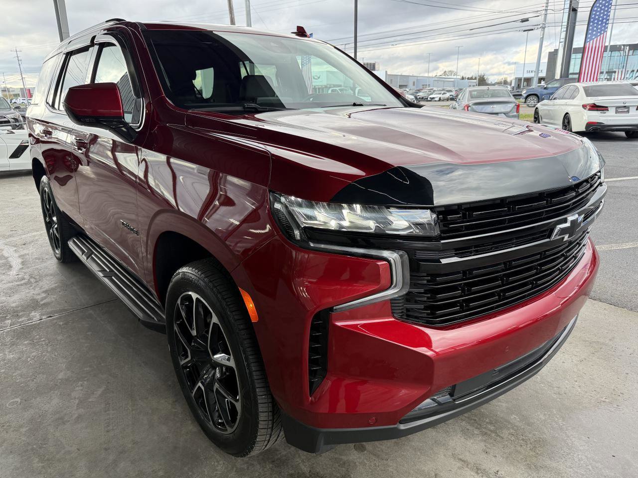 Used 2024 Chevrolet Tahoe RST AWD/4WD image 3