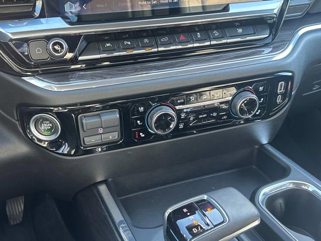 Used 2024 Chevrolet Silverado 1500 LTZ image 29