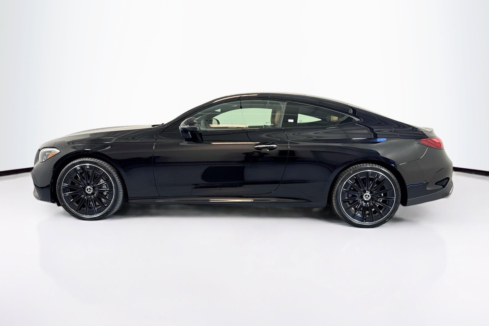 New 2026 Mercedes-Benz CLE 450 4MATIC Coupe image 8
