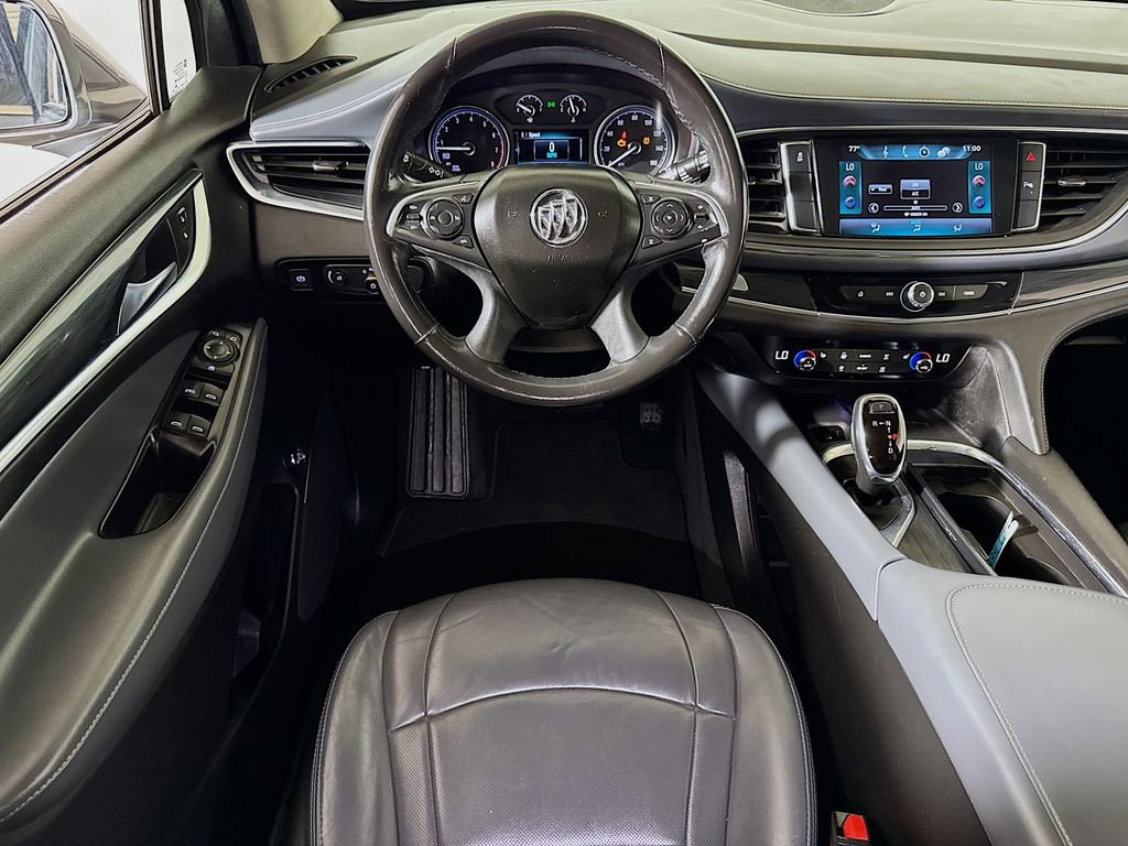 Used 2019 Buick Enclave Essence FWD image 19