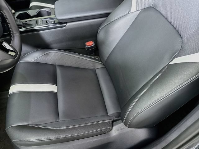 Used 2025 Toyota Camry SE w/ Convenience Package AWD/4WD image 25