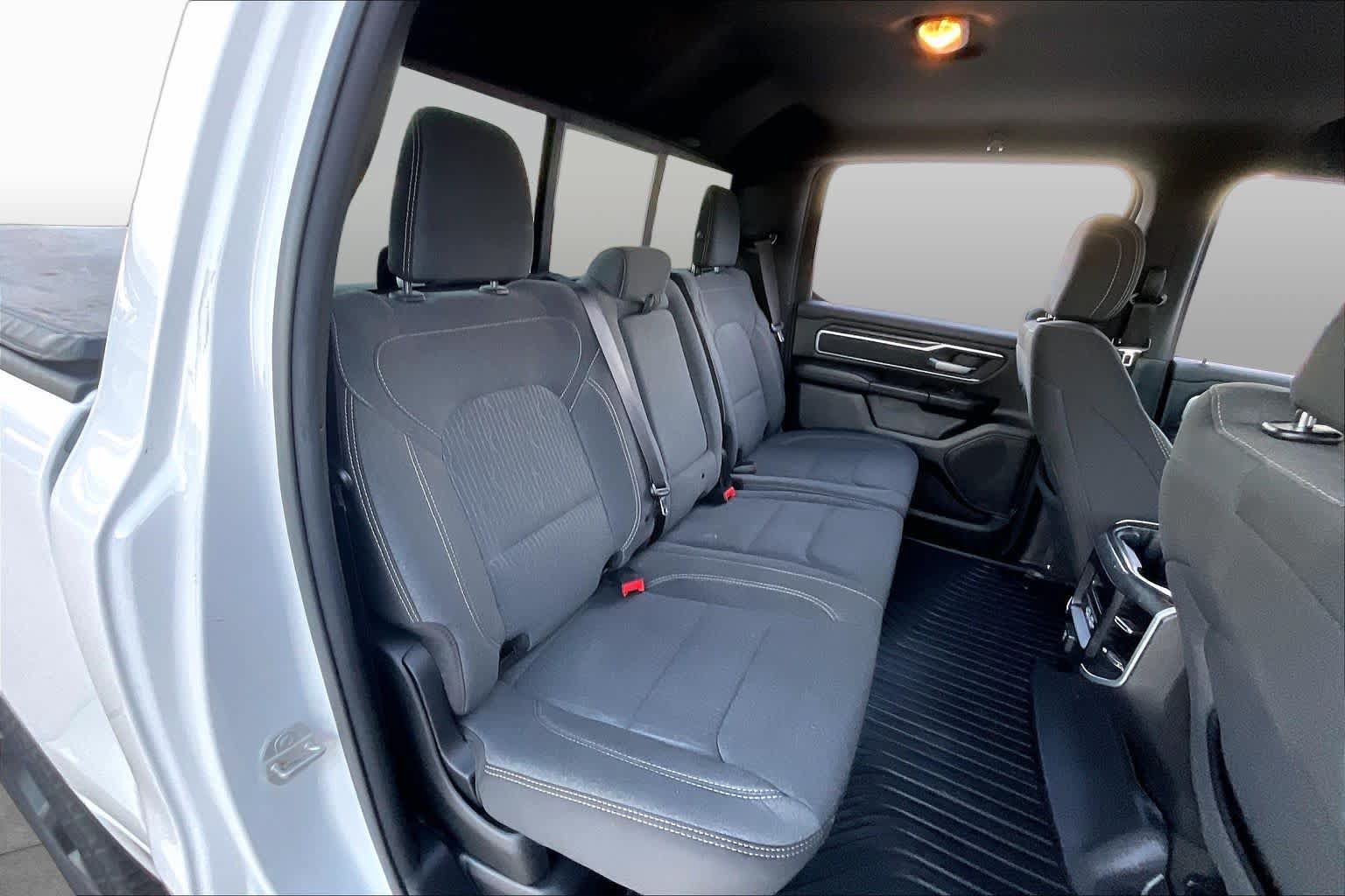 Used 2020 RAM 1500 Big Horn AWD/4WD image 19