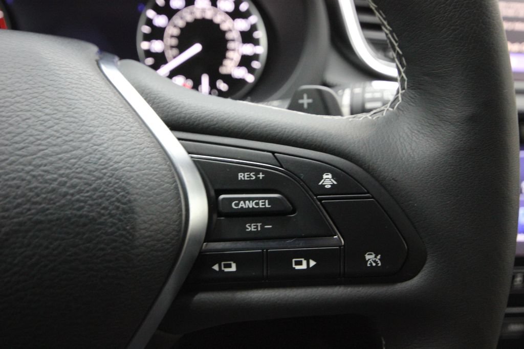 Used 2019 INFINITI QX50 Essential w/ Premium Heat Package AWD/4WD image 23