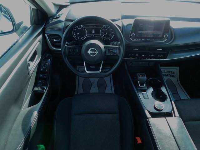 Used 2024 Nissan Rogue SV image 14