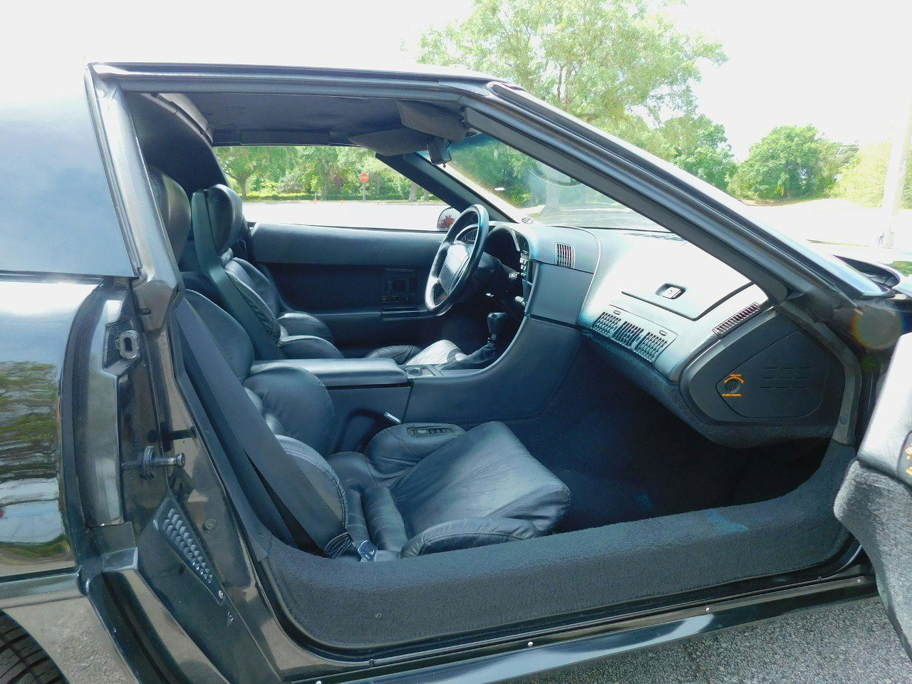 Used 1991 Chevrolet Corvette ZR-1 image 25