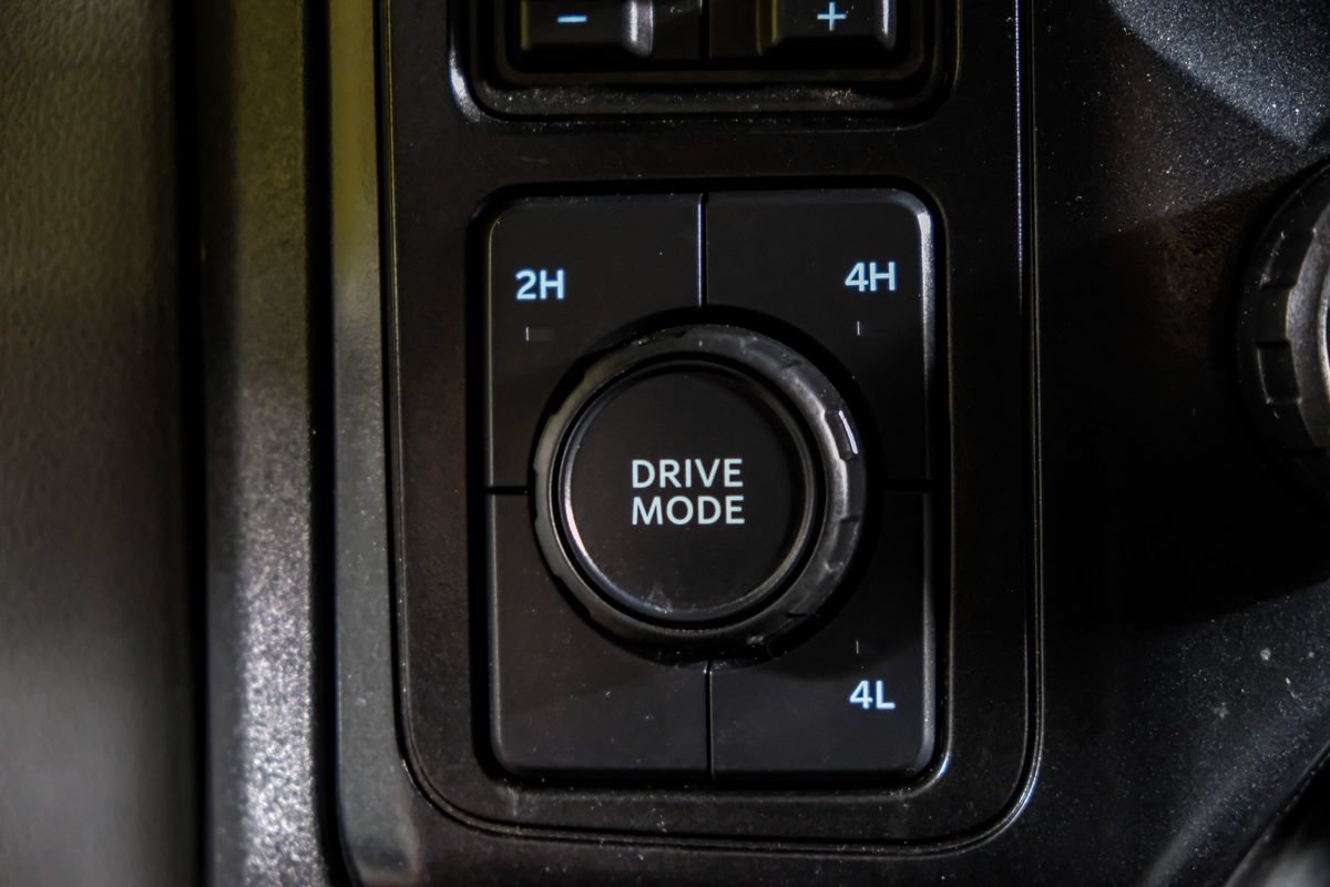 Used 2025 Ford F250 XLT AWD/4WD image 25