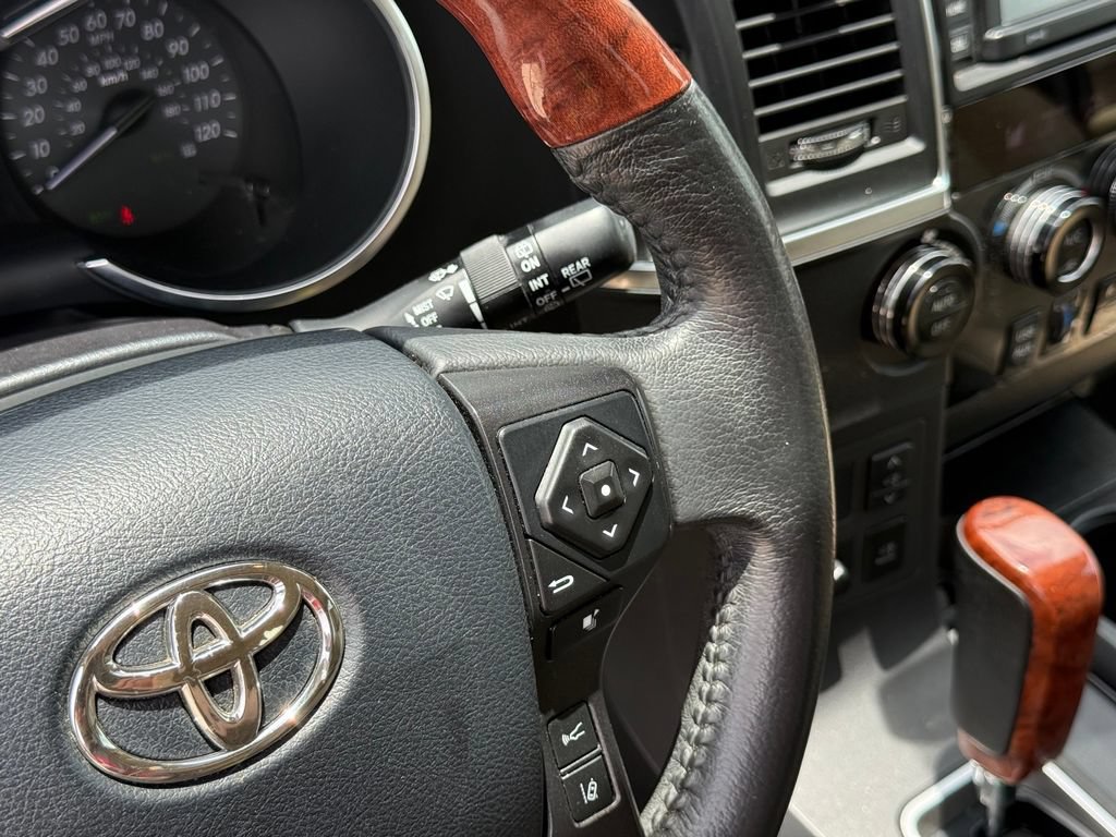 Used 2018 Toyota Sequoia Platinum RWD image 14