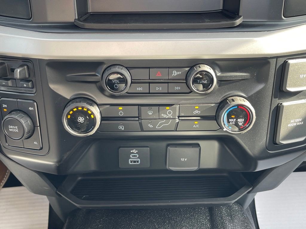 New 2026 Ford F550 4x4 Regular Cab Super Duty image 12