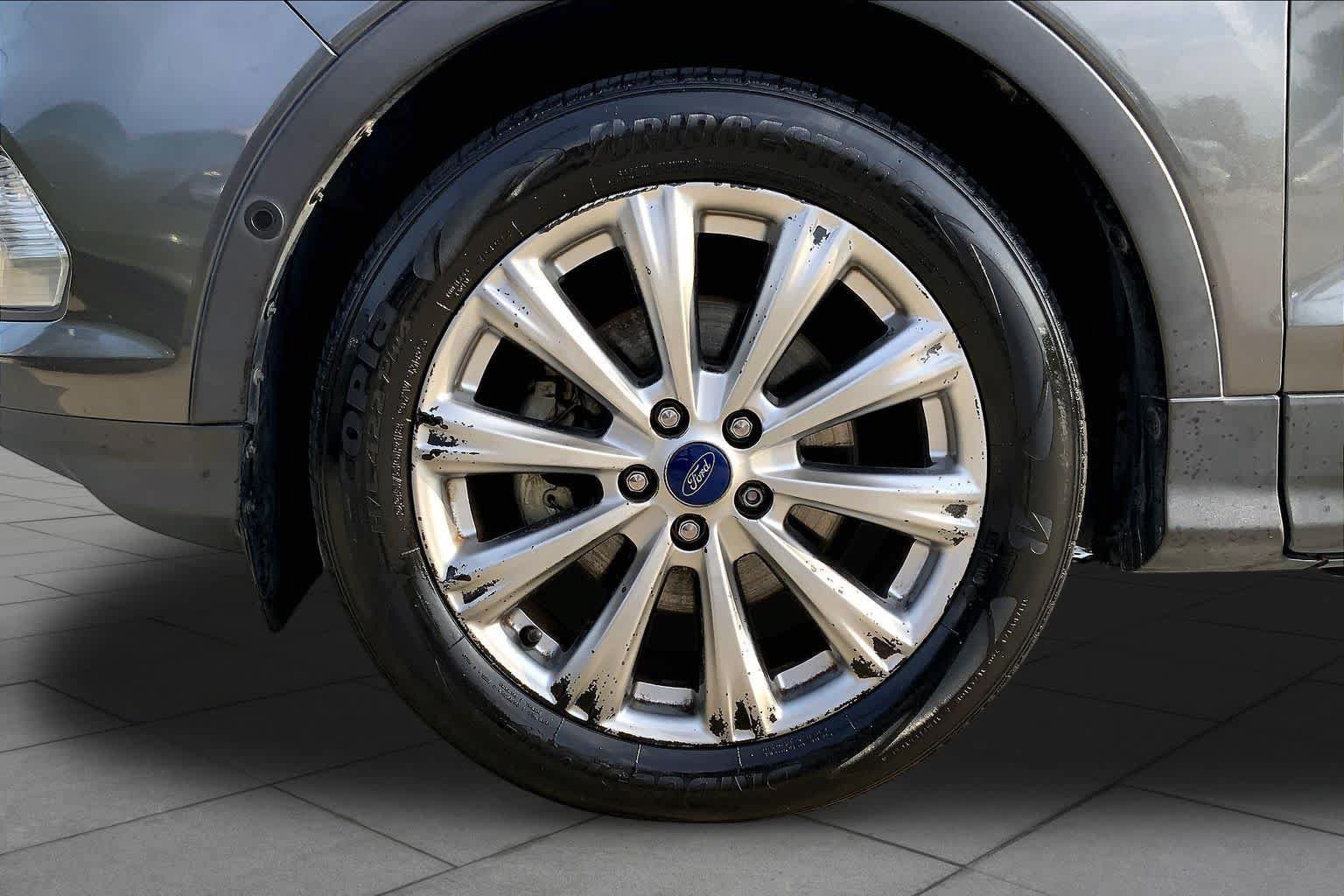 Used 2017 Ford Escape Titanium w/ Equipment Group 301A FWD image 11