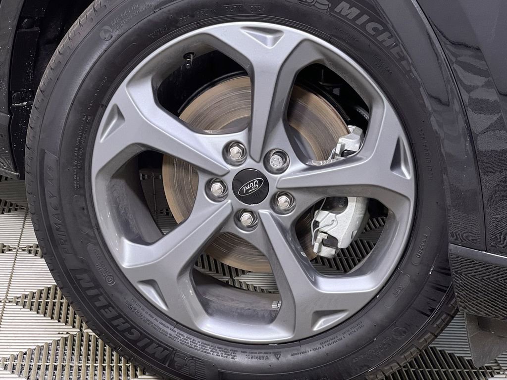 Used 2024 Ford Escape ST-Line w/ Equipment Group 301A image 12
