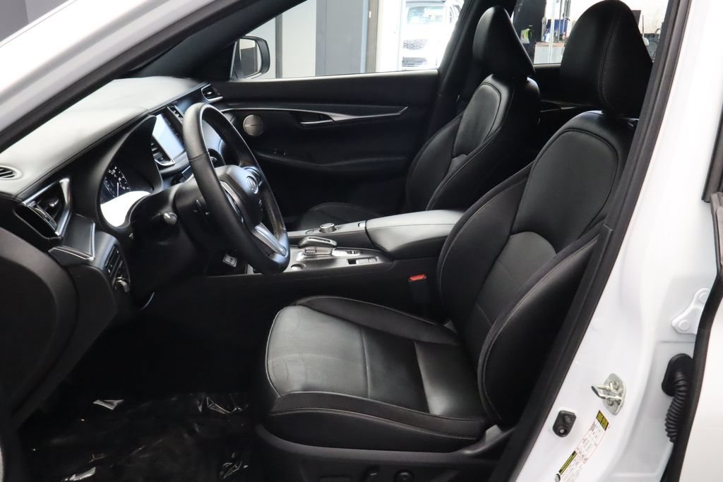 Used 2023 INFINITI QX50 Sport AWD/4WD image 19
