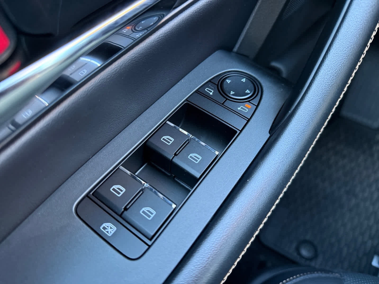 Used 2025 MAZDA CX-90 Plug-In Hybrid w/ Preferred image 25