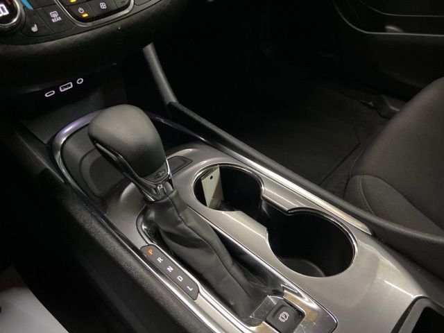 Used 2023 Chevrolet Malibu LT FWD image 41