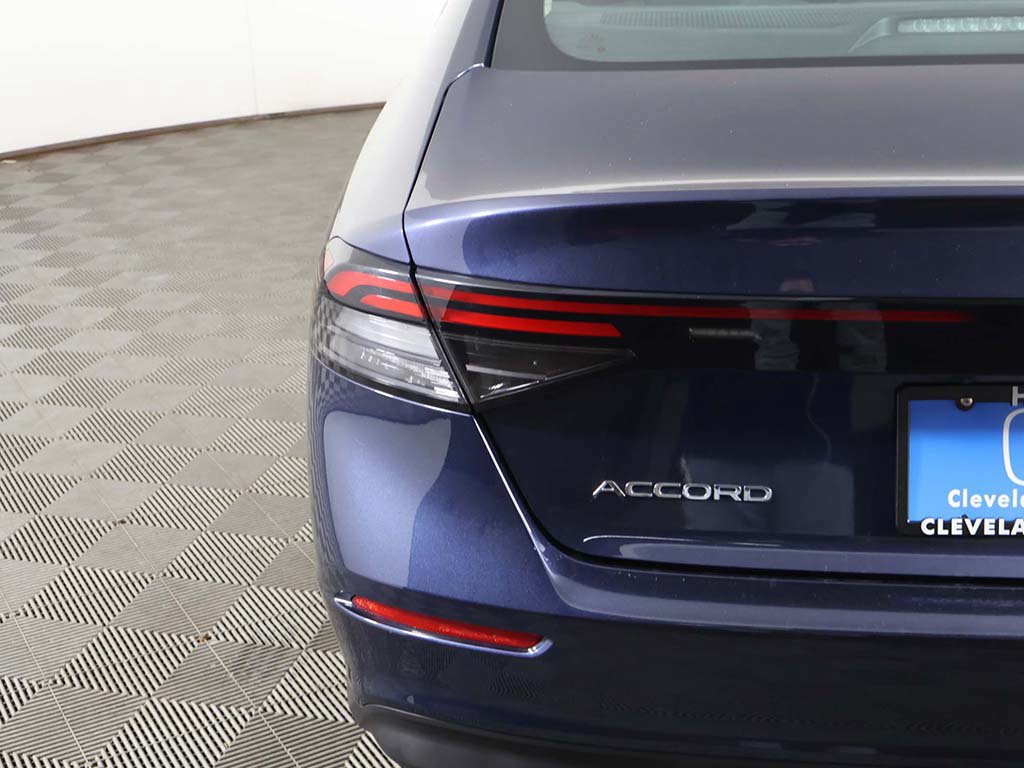 Used 2024 Honda Accord EX image 15