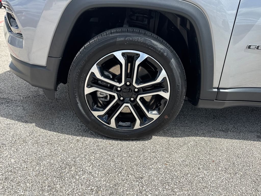 Used 2023 Jeep Compass Limited AWD/4WD image 38