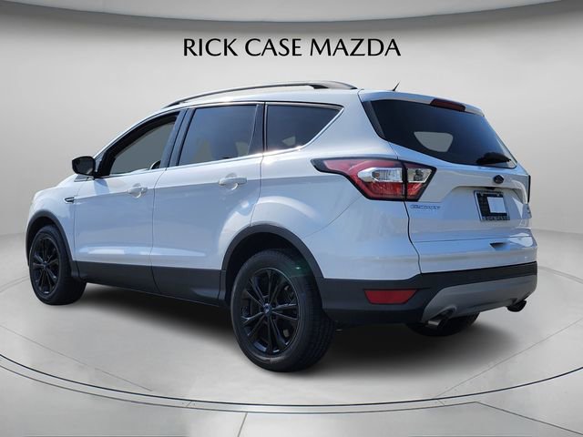 Used 2018 Ford Escape SE image 6