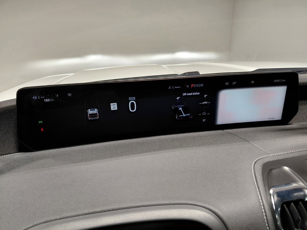 Certified 2025 Ford Expedition Max Platinum w/ Stealth Appearance Package image 31