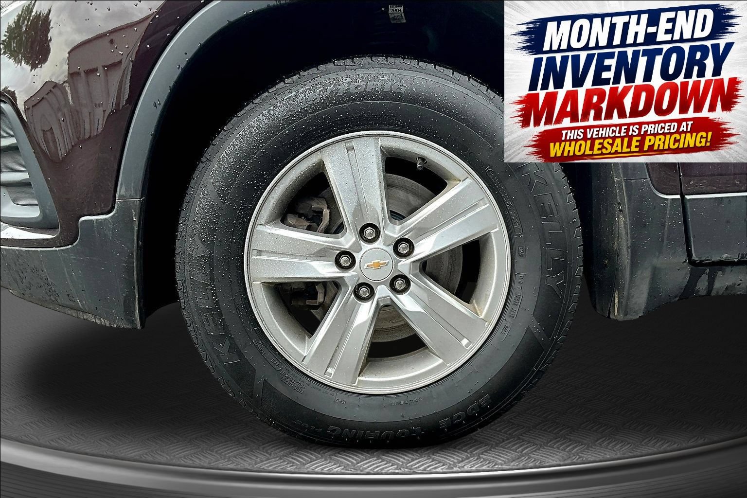Used 2022 Chevrolet Trax LT w/ Driver Confidence Package AWD/4WD image 31