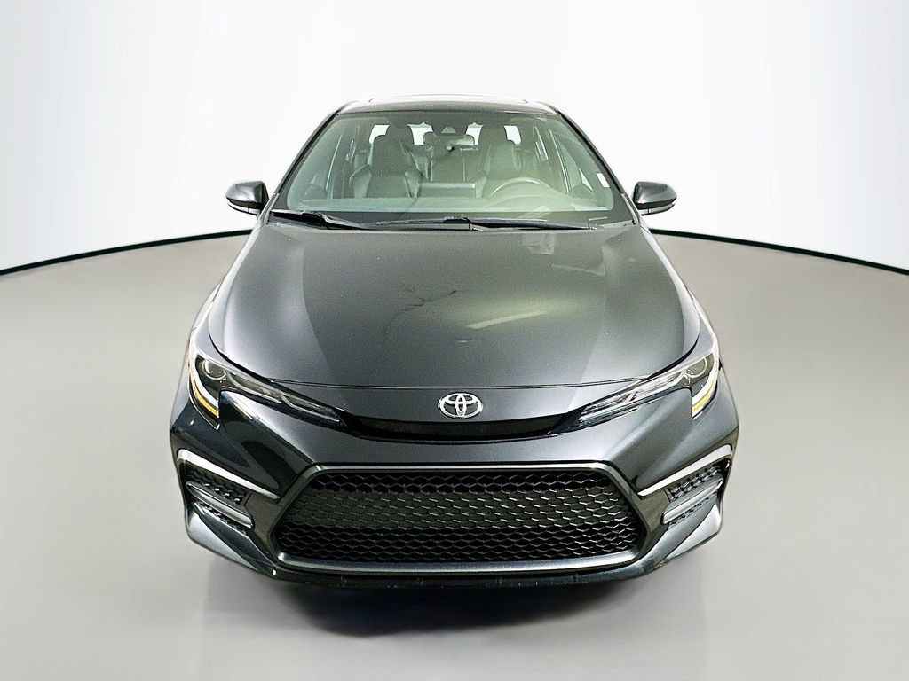 Used 2022 Toyota Corolla XSE image 2