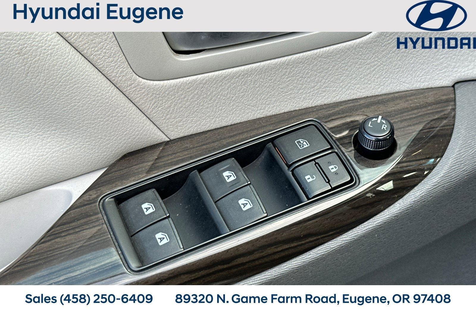 Used 2016 Toyota Sienna XLE image 14