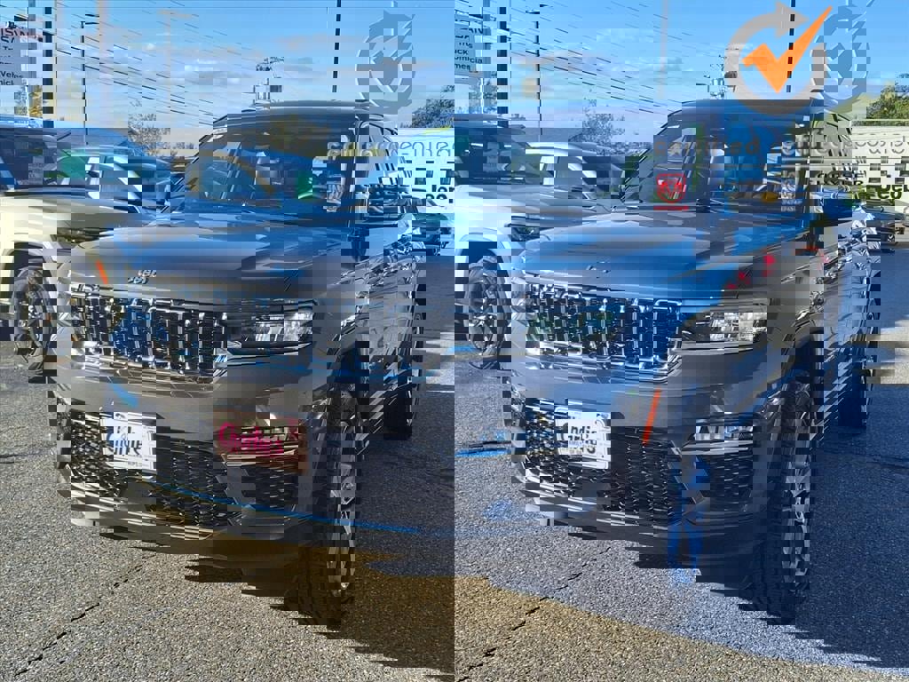 Used 2023 Jeep Grand Cherokee 4WD 4xe