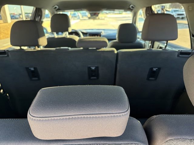 Used 2025 GMC Acadia Elevation image 19