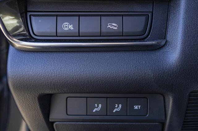 Used 2025 MAZDA CX-30 AWD 2.5 S w/ Preferred Package image 13