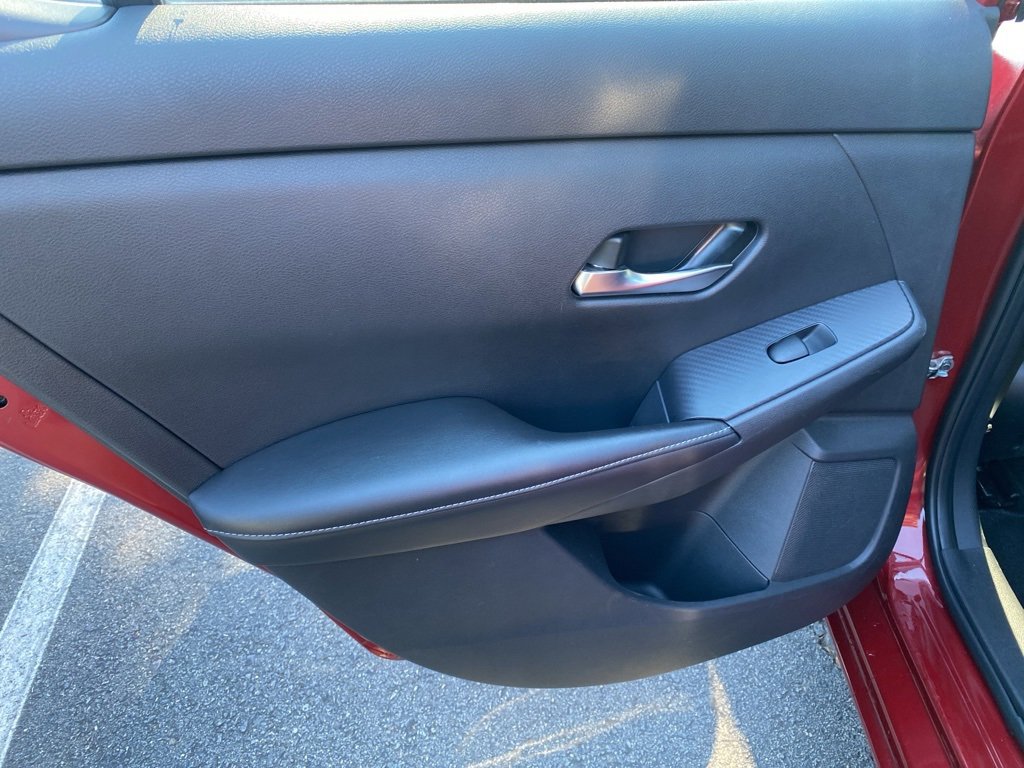 Used 2023 Nissan Sentra SV image 12