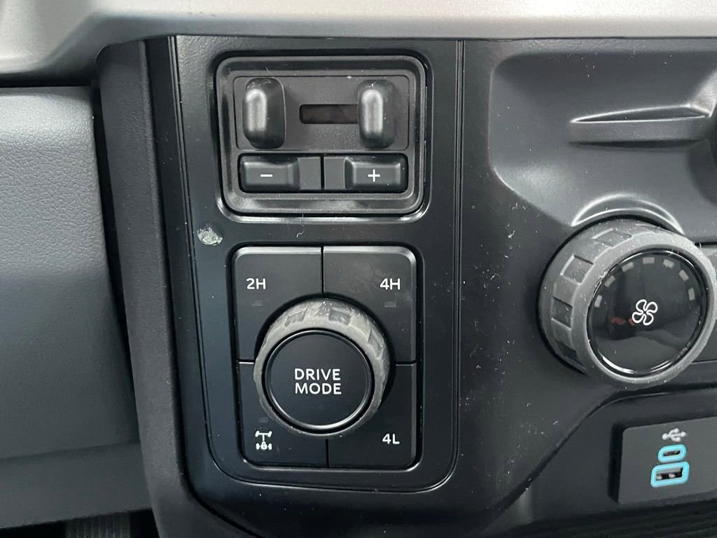 New 2026 Ford F250 XL image 32