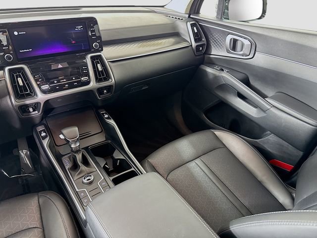 Used 2022 Kia Sorento S image 24