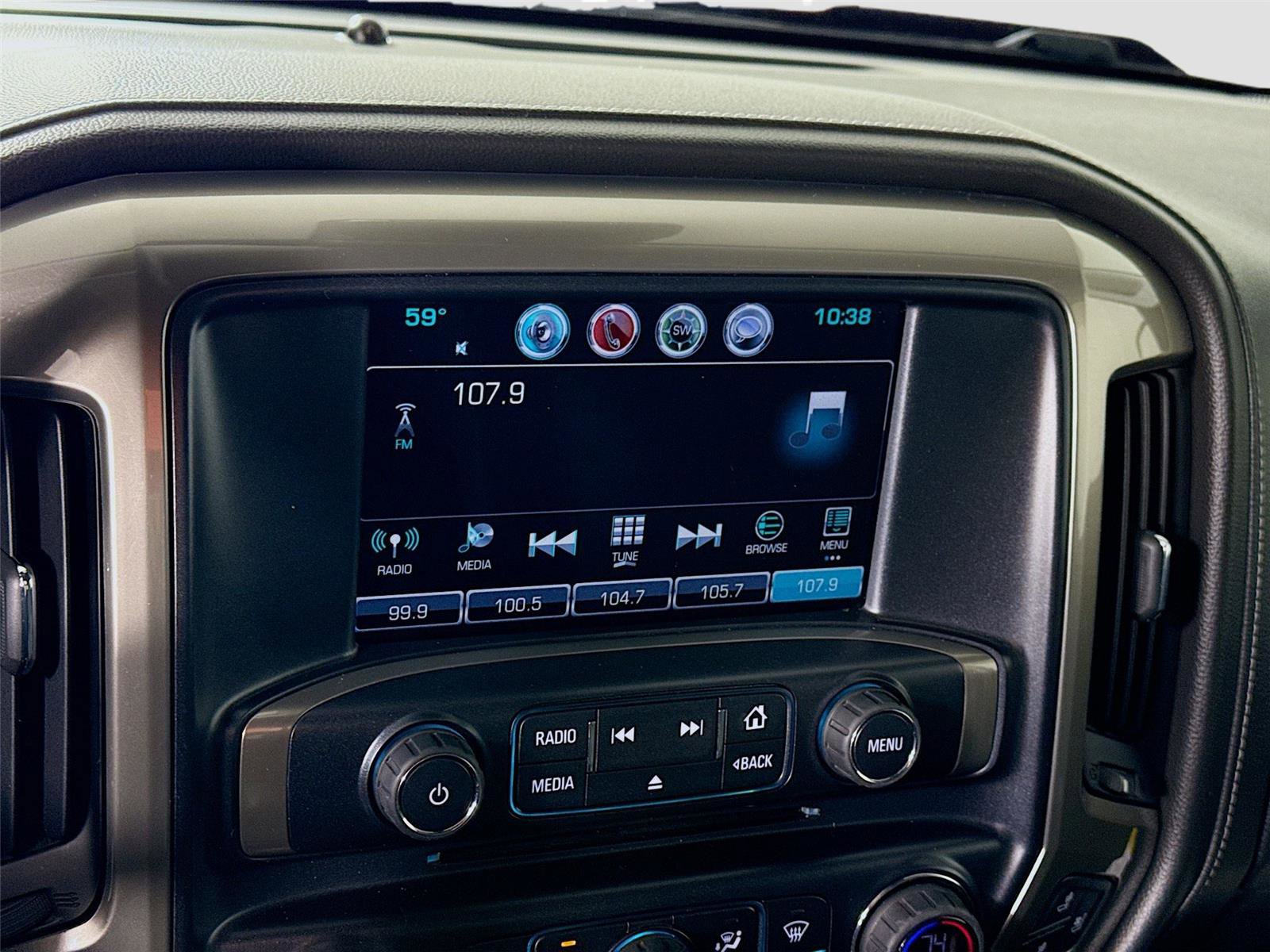 Used 2017 Chevrolet Silverado 1500 High Country image 9