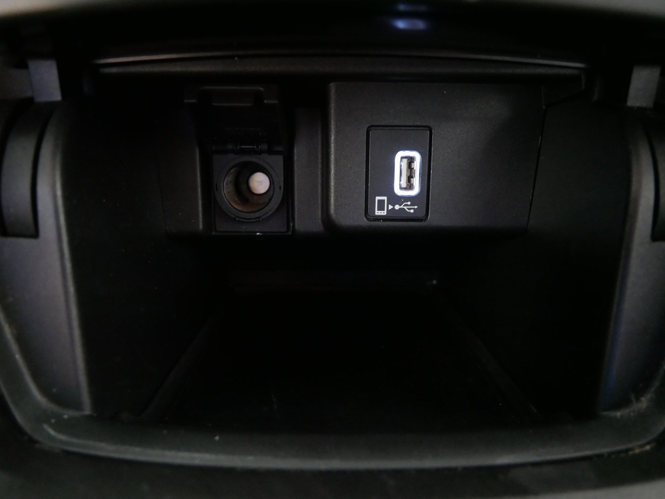 Used 2018 Honda Accord Sport image 29