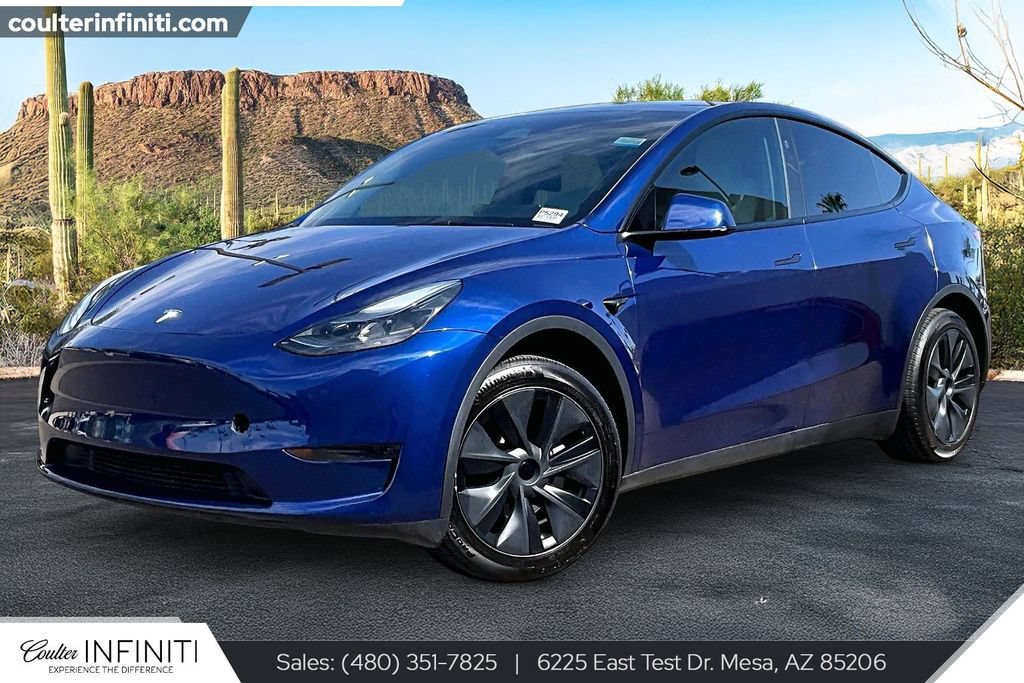Used 2025 Tesla Model Y Long Range RWD image 1