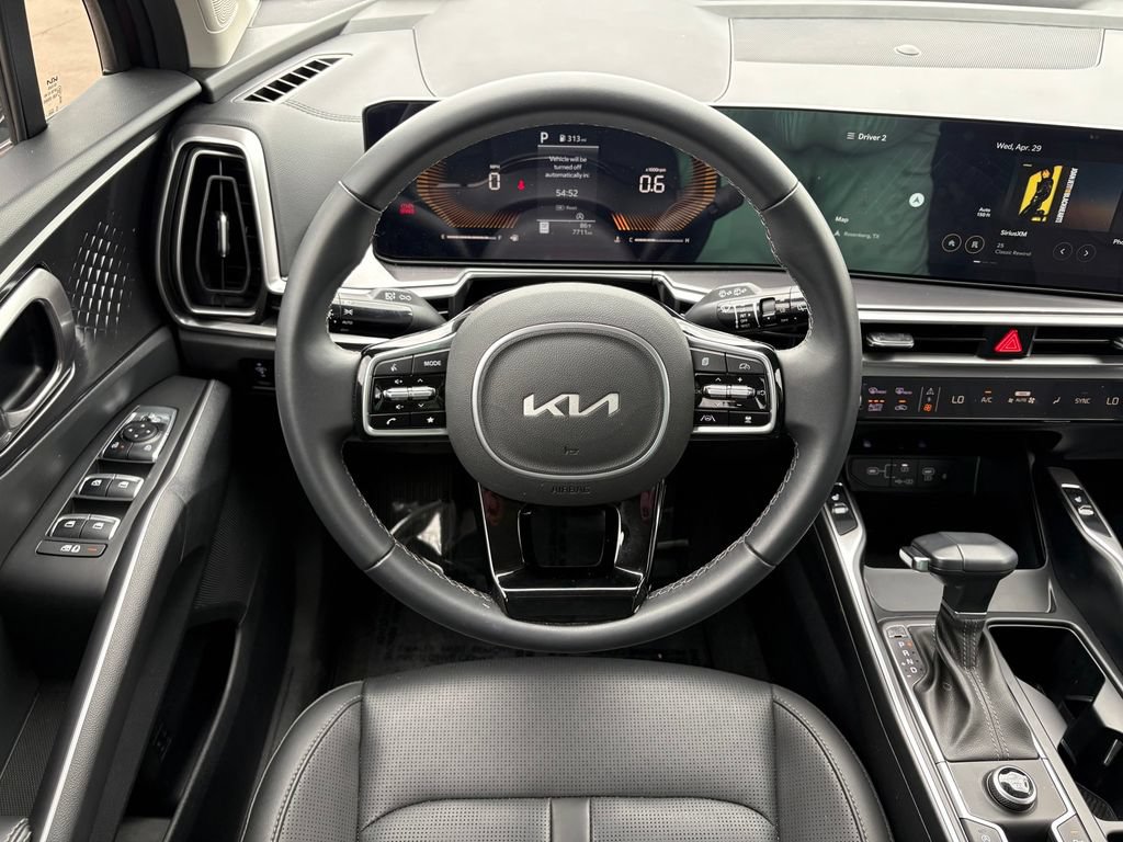 Certified 2025 Kia Sorento S w/ Panoramic Sunroof Package FWD image 19
