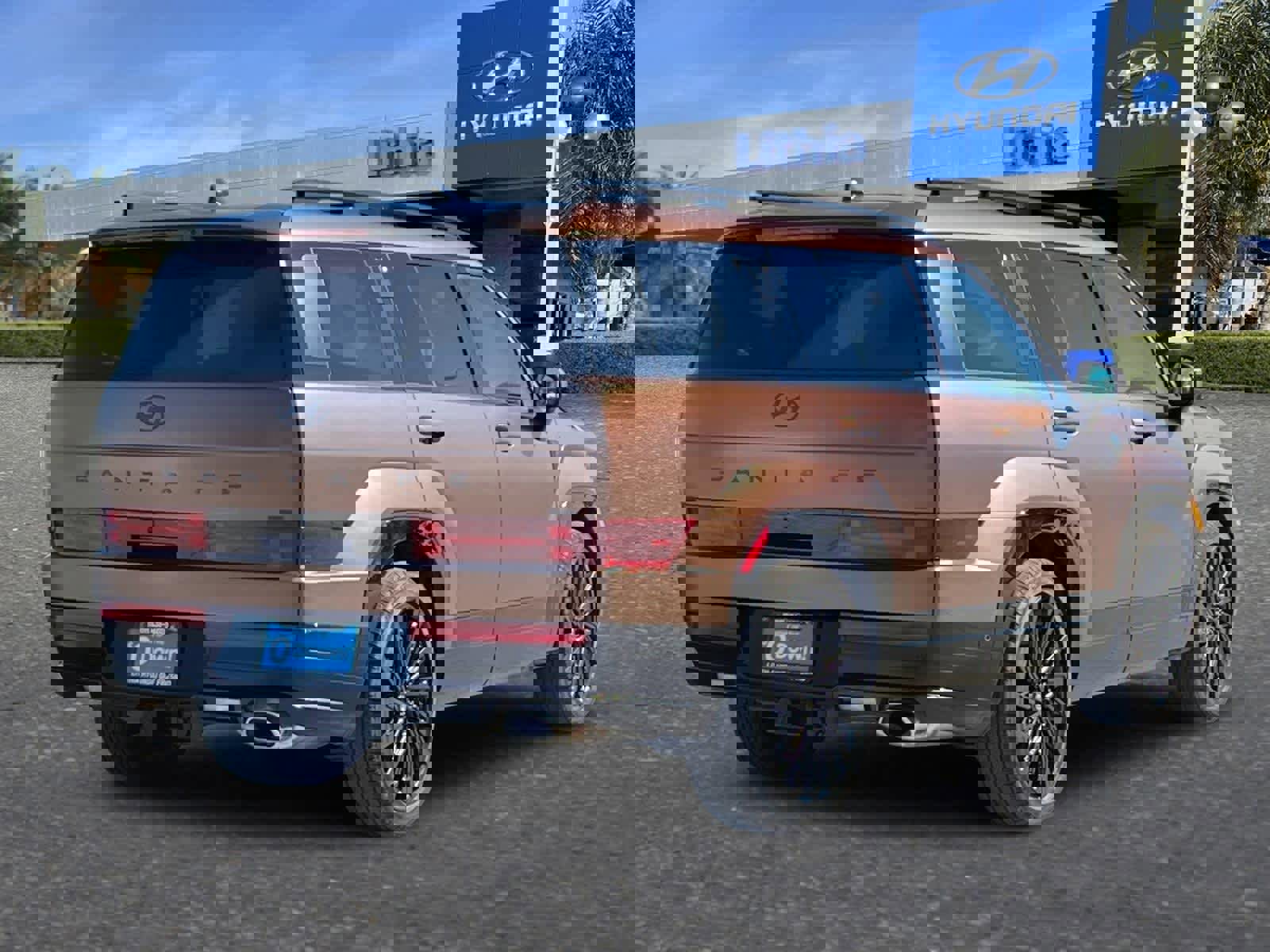 Certified 2025 Hyundai Santa Fe Calligraphy image 2