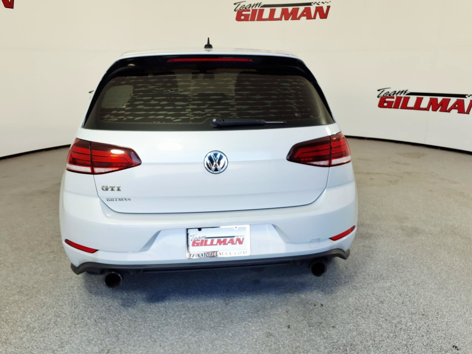 Used 2018 Volkswagen GTI S FWD image 4