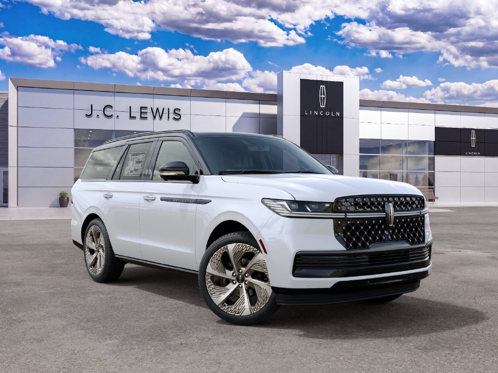 New 2027 Lincoln Navigator Black Label w/ Black Label Special Edition