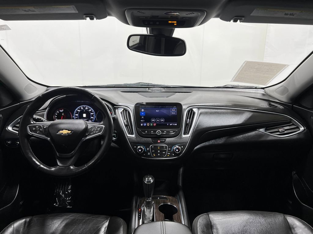 Used 2020 Chevrolet Malibu Premier image 21