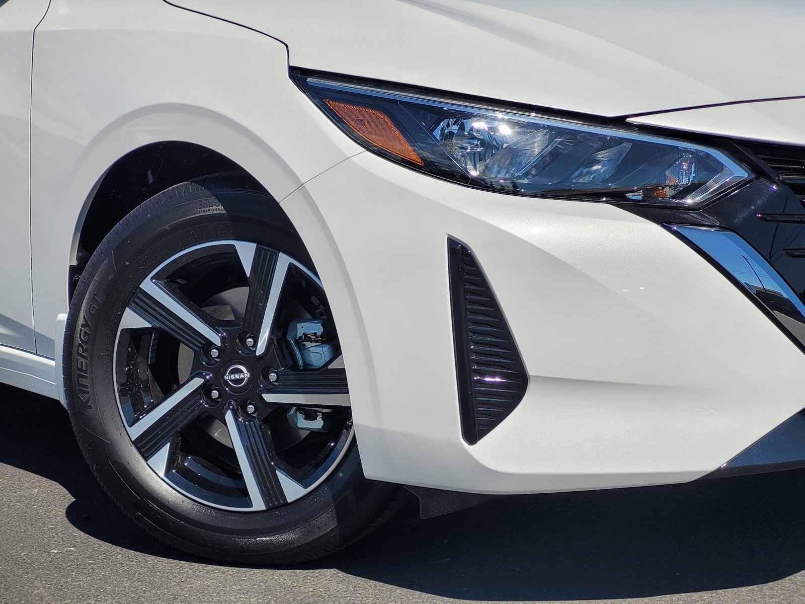 New 2025 Nissan Sentra SV w/ All-Weather Package image 3