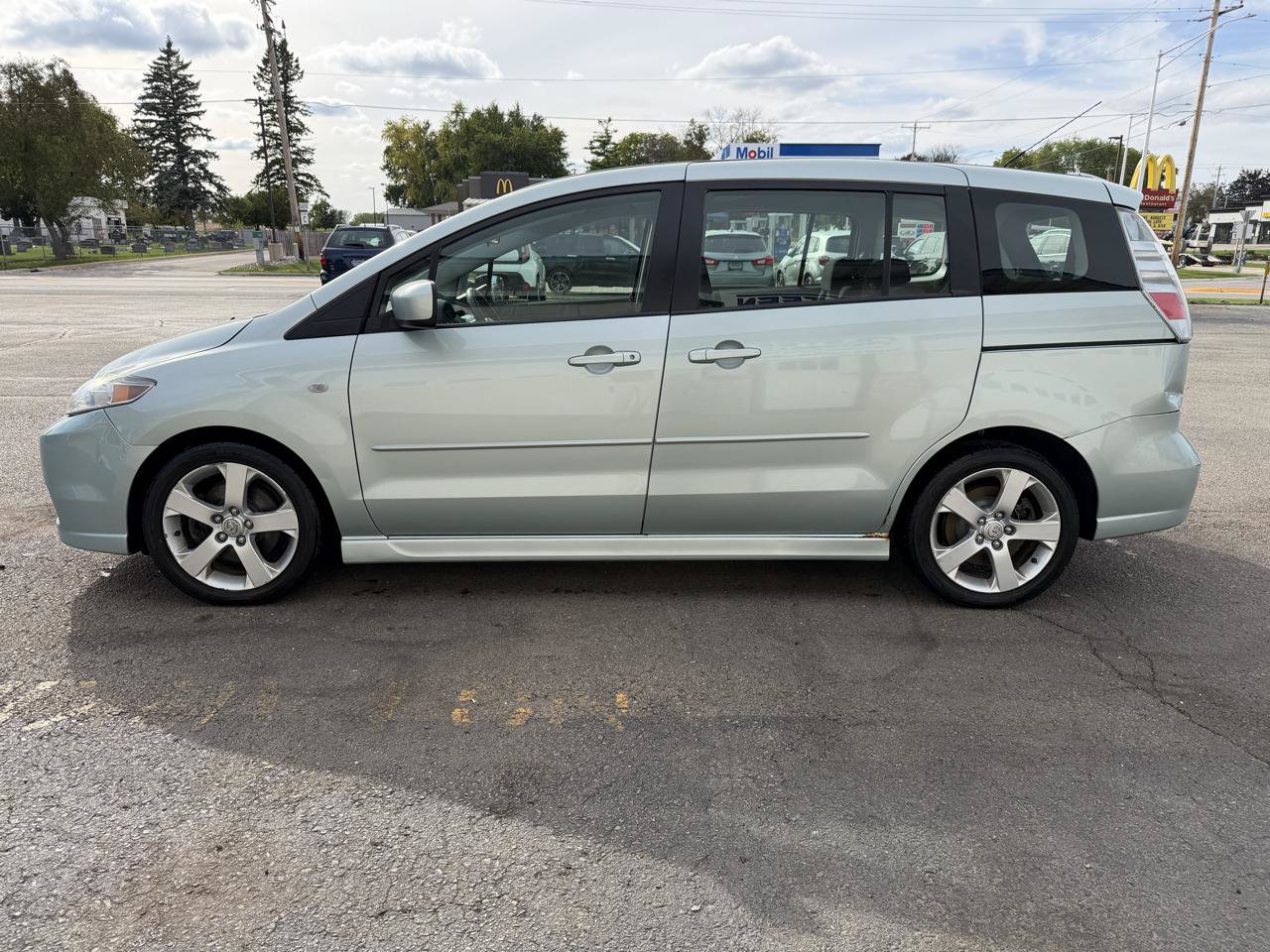 Used 2007 MAZDA MAZDA5 Touring FWD image 6
