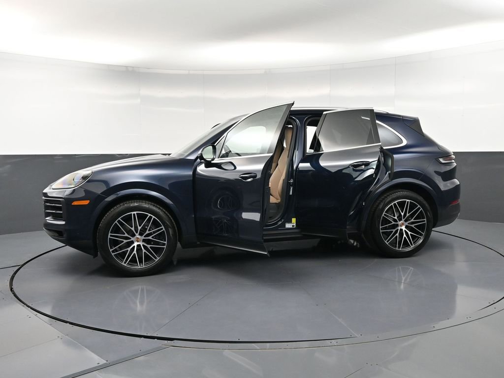 New 2026 Porsche Cayenne AWD/4WD image 36
