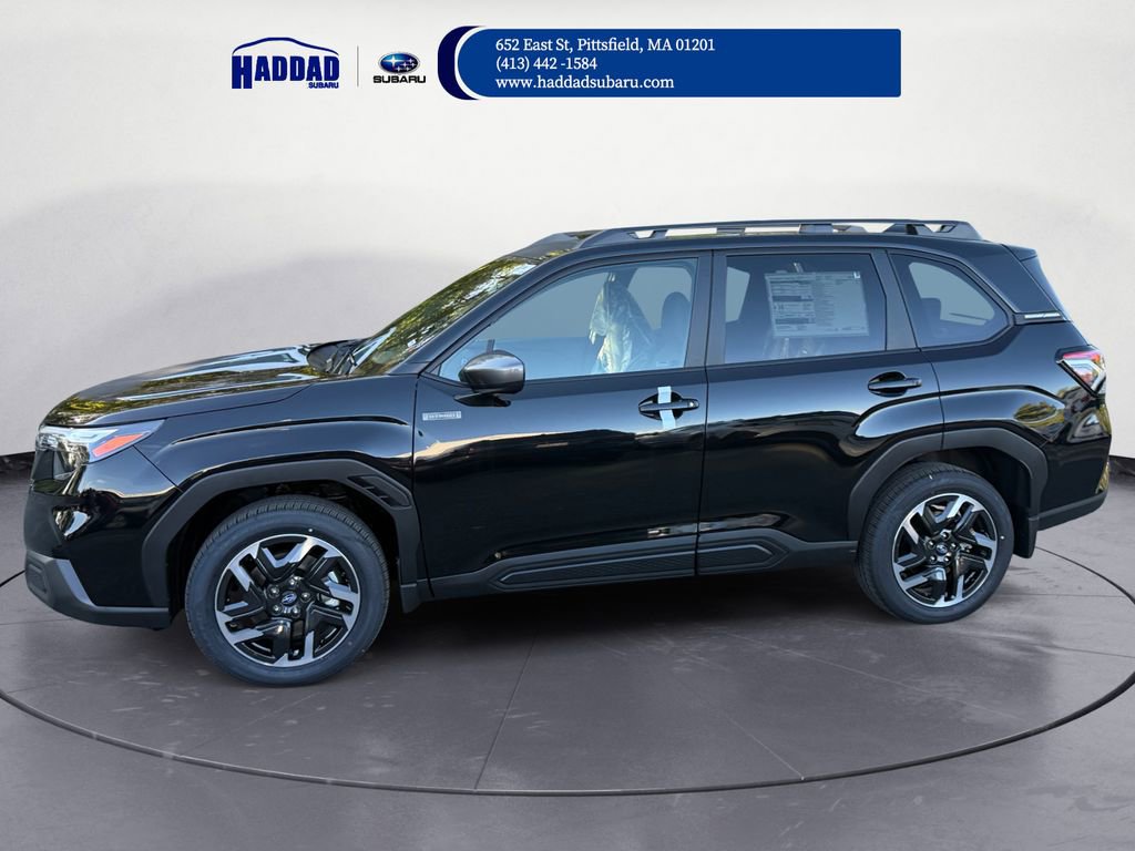 New 2025 Subaru Forester Premium image 2