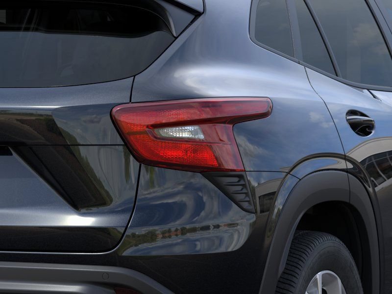 New 2026 Chevrolet Trax LS w/ LS Convenience Package FWD image 20