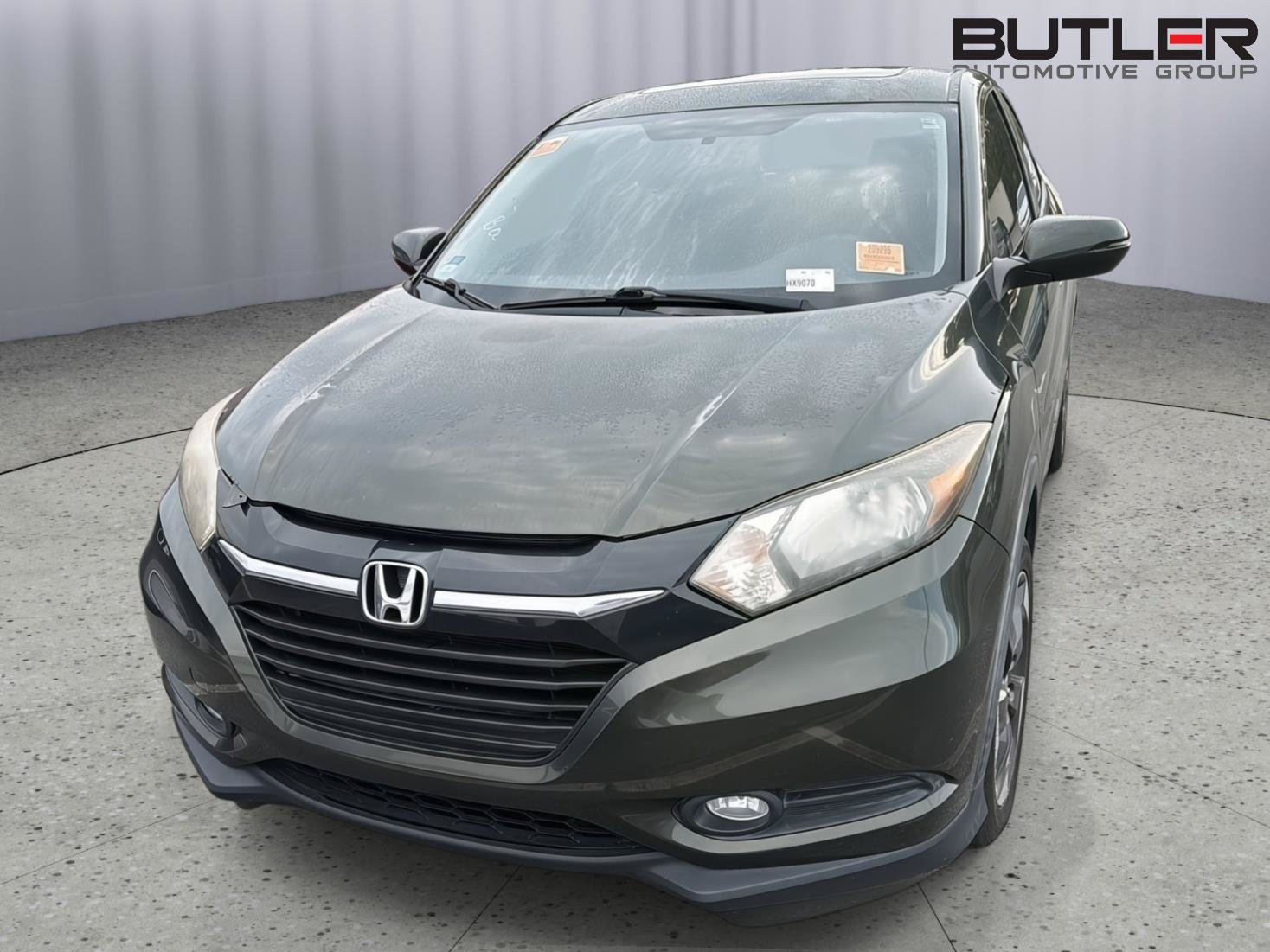 Used 2018 Honda HR-V EX image 3