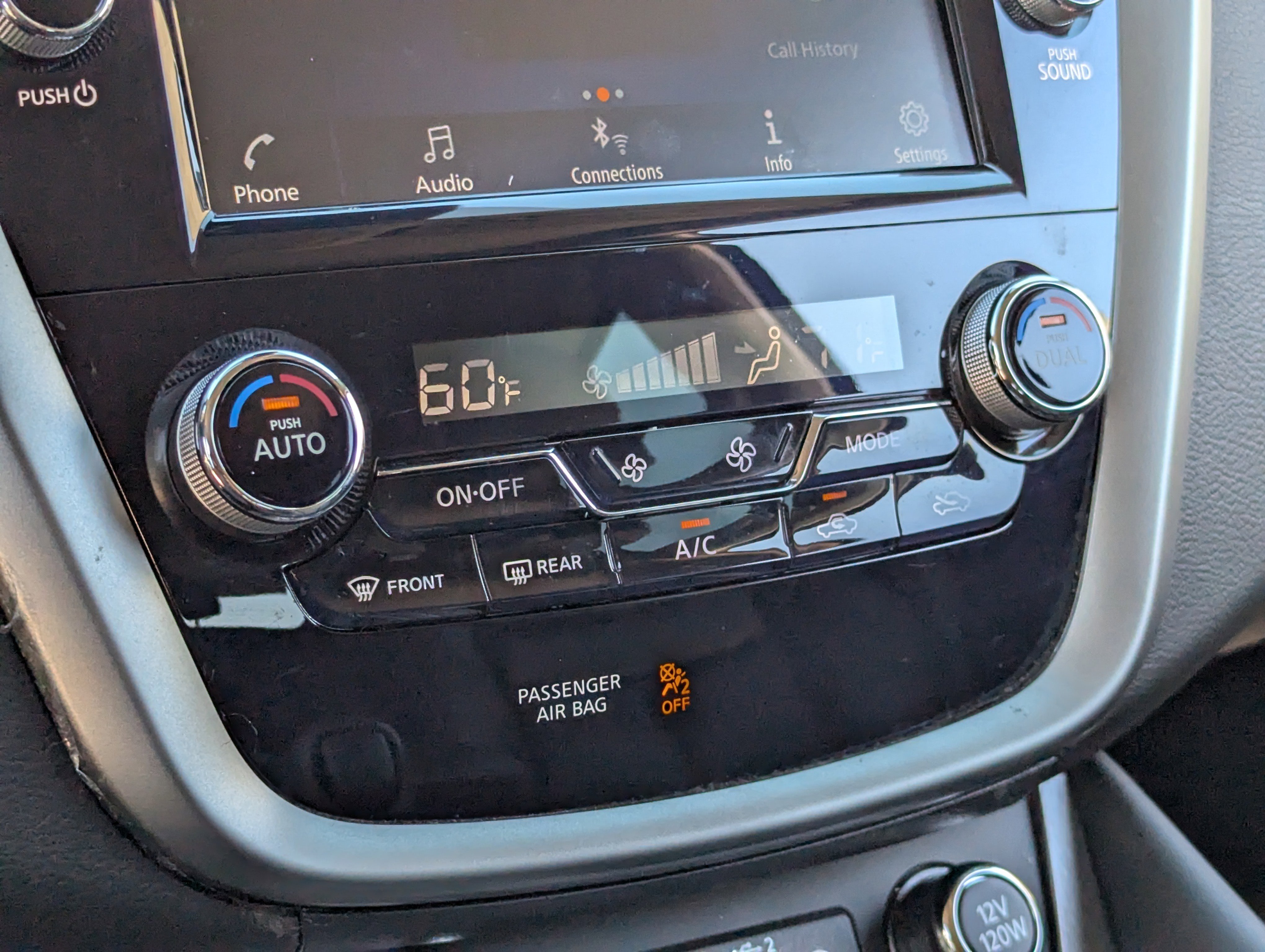 Used 2022 Nissan Murano SV image 26